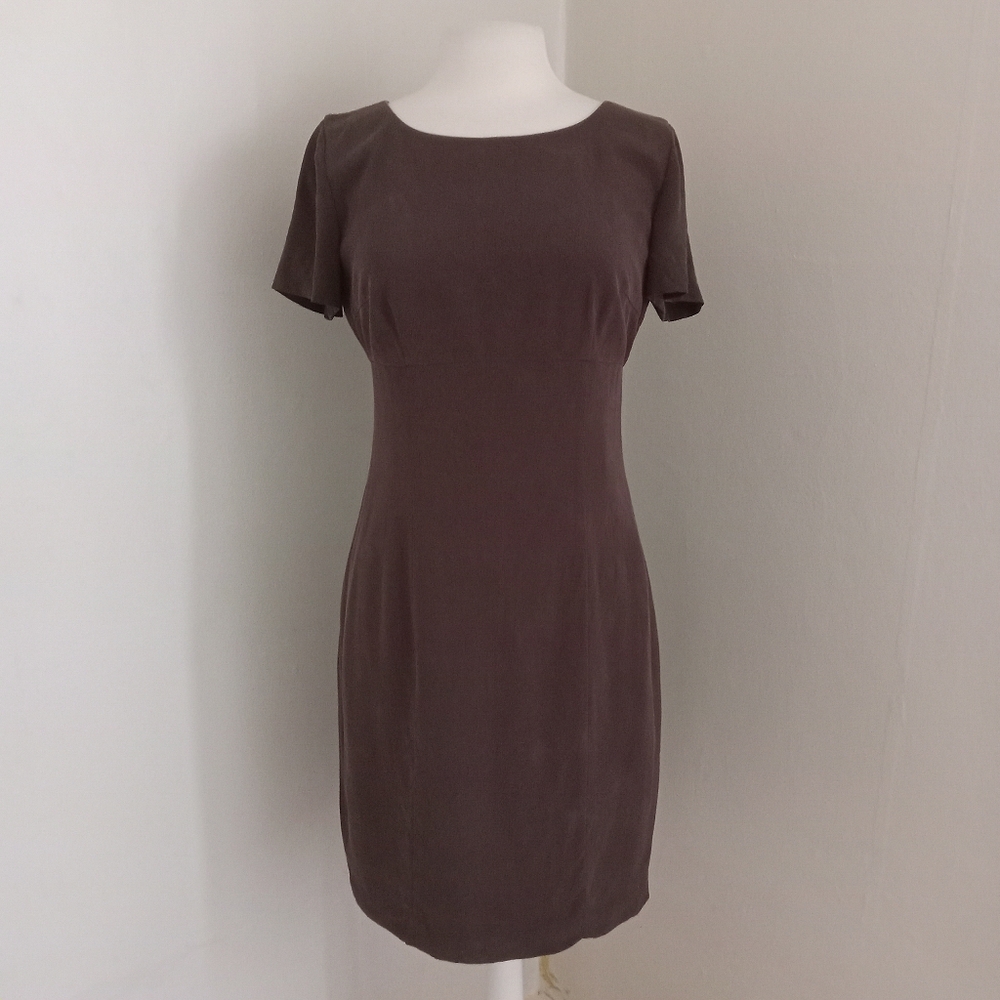august silk Taupe Short Sleeve Sheath Dress